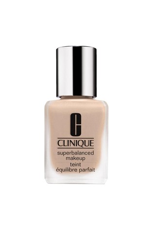Clinique Superbalanced Makeup  30ml