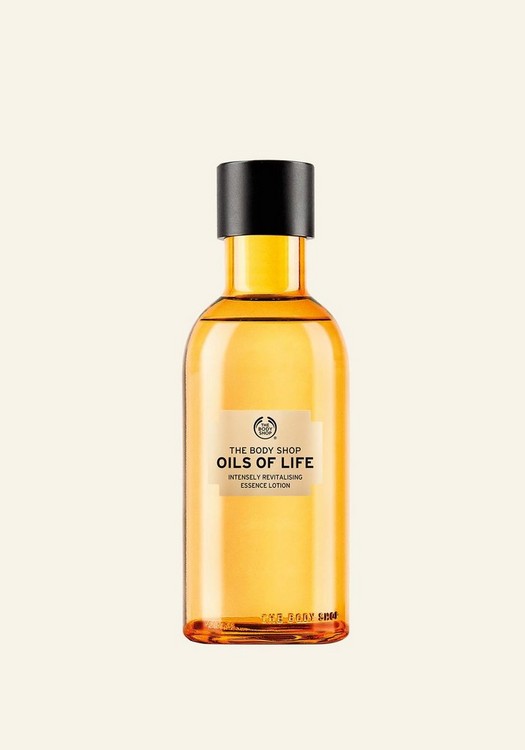 The Body Shop Oils Of Life Intensely Revitalising Essence Lotion